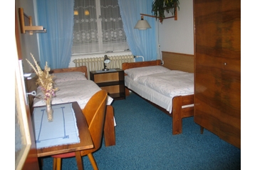 Slovacia Privát Bodice, Exteriorul